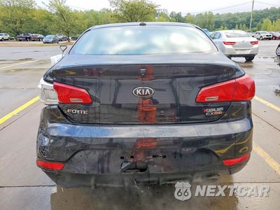 Zdjęcie 6 z 13 samochodu: 2014 KIA FORTE KOUP EX VIN:KNAFX6A83E5192843 - miniatura