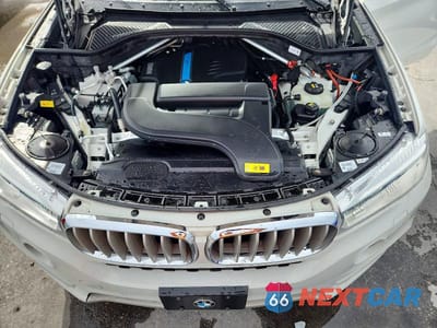 Zdjęcie 12 z 13 samochodu: 2017 BMW X5 XDR40E VIN:5UXKT0C30H0V97151 - miniatura