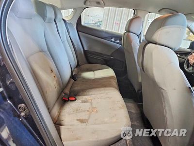Zdjęcie 10 z 12 samochodu: 2018 HONDA CIVIC LX VIN:19XFC2F55JE206228 - miniatura