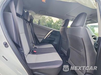 Zdjęcie 11 z 13 samochodu: 2013 TOYOTA RAV4 XLE VIN:JTMRFREV9DD013312 - miniatura