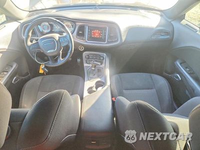 Zdjęcie 8 z 13 samochodu: 2017 DODGE CHALLENGER R/T VIN:2C3CDZBT9HH639891 - miniatura
