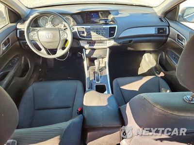 Zdjęcie 8 z 13 samochodu: 2015 HONDA ACCORD LX VIN:1HGCR2F32FA129992 - miniatura