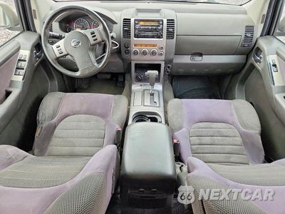Zdjęcie 8 z 13 samochodu: 2006 NISSAN PATHFINDER S VIN:5N1AR18W16C644103 - miniatura
