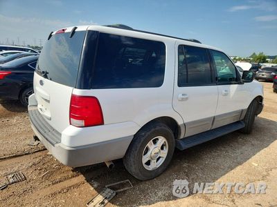 Trzecie zdjęcie samochodu z tyłu: 2003 FORD EXPEDITION XLT VIN:1FMRU15W03LA72796 - miniatura