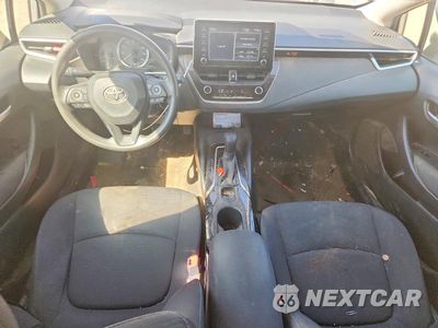 Zdjęcie 8 z 12 samochodu: 2020 TOYOTA COROLLA LE VIN:JTDEPRAE0LJ007125 - miniatura
