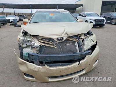 Piąte zdjęcie samochodu w środku: 2011 TOYOTA CAMRY LE VIN:4T4BF3EKXBR103717 - miniatura