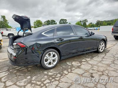 Trzecie zdjęcie samochodu z tyłu: 2025 HONDA ACCORD LX VIN:1HGCY1F21SA046696 - miniatura