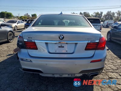 Zdjęcie 6 z 12 samochodu: 2014 BMW 750 LXI VIN:WBAYF8C56ED652741 - miniatura