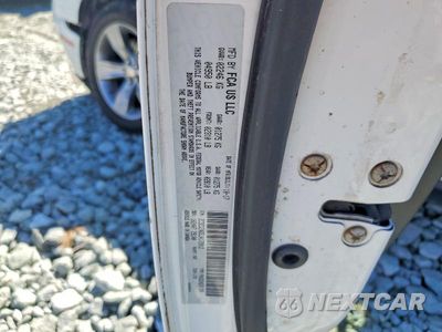 Zdjęcie 12 z 12 samochodu: 2018 DODGE CHALLENGER SXT VIN:2C3CDZAG5JH172012 - miniatura