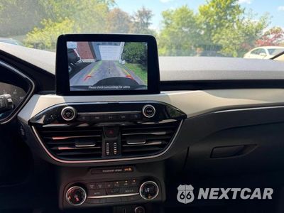 Zdjęcie 9 z 10 samochodu: 2020 FORD ESCAPE SE VIN:1FMCU9G69LUC41483 - miniatura