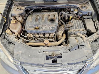 Zdjęcie 11 z 12 samochodu: 2013 CHRYSLER 200 LX VIN:1C3CCBAB0DN568925 - miniatura