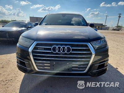 Piąte zdjęcie samochodu w środku: 2017 AUDI Q7 PREMIUM PLUS VIN:WA1LAAF76HD004007 - miniatura