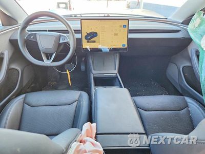 Zdjęcie 8 z 13 samochodu: 2025 TESLA MODEL 3 VIN:5YJ3E1EA0SF920415 - miniatura