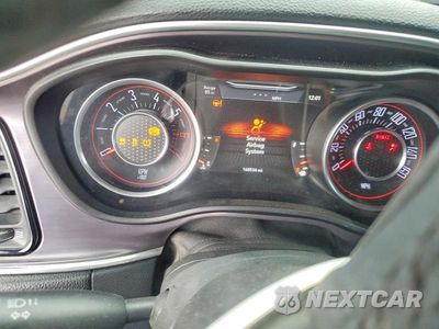 Zdjęcie 9 z 12 samochodu: 2015 DODGE CHALLENGER SXT VIN:2C3CDZAT0FH712614 - miniatura