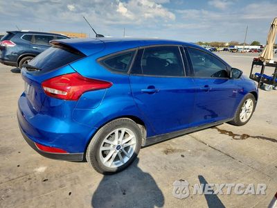 Trzecie zdjęcie samochodu z tyłu: 2018 FORD FOCUS SE VIN:1FADP3K27JL321360 - miniatura