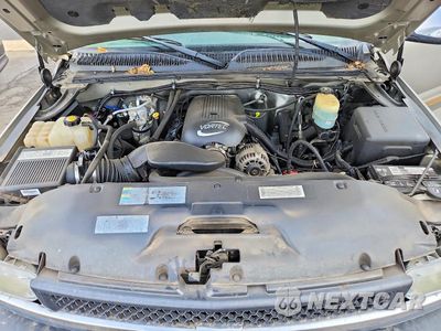 Zdjęcie 11 z 12 samochodu: 2001 CHEVROLET SILVERADO K2500 HEAVY DUTY VIN:1GCHK23U21F208936 - miniatura
