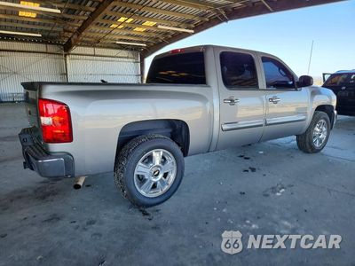 Trzecie zdjęcie samochodu z tyłu: 2013 CHEVROLET SILVERADO C1500 LT VIN:3GCPCSE03DG305892 - miniatura