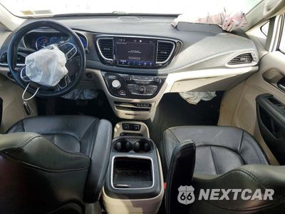 Zdjęcie 8 z 13 samochodu: 2021 CHRYSLER PACIFICA HYBRID TOURING L VIN:2C4RC1L71MR585793 - miniatura
