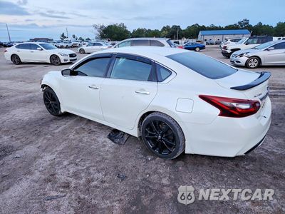 Drugie zdjęcie samochodu z przodu: 2017 NISSAN ALTIMA 2.5 SR VIN:1N4AL3AP3HC250115 - miniatura