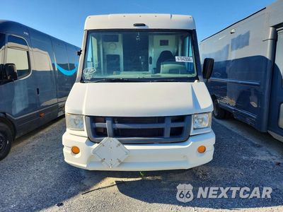 Piąte zdjęcie samochodu w środku: 2016 ISUZU REACH - DELIVERY VAN VIN:JALB4T17XG7W00048 - miniatura