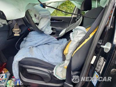 Zdjęcie 7 z 14 samochodu: 2019 KIA SORENTO LX VIN:5XYPGDA37KG552408 - miniatura