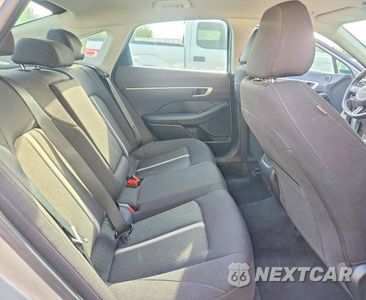 Zdjęcie 10 z 13 samochodu: 2025 HYUNDAI SONATA SEL VIN:KMHL64JA3SA488850 - miniatura