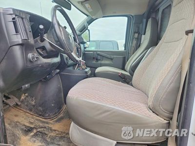 Zdjęcie 7 z 14 samochodu: 2017 CHEVROLET EXPRESS VIN:1GB0GRFG0H1121058 - miniatura