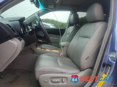 Zdjęcie 7 z 13 samochodu: 2009 TOYOTA HIGHLANDER HYBRID LIMITED VIN:JTEEW44A992028181 - miniatura