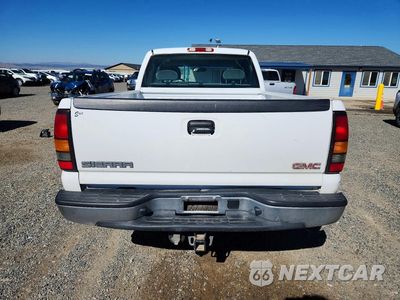 Zdjęcie 6 z 12 samochodu: 2006 GMC NEW SIERRA K1500 VIN:1GTEK19B26Z181150 - miniatura