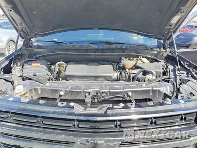Zdjęcie 12 z 13 samochodu: 2022 CHEVROLET SUBURBAN C1500 LT VIN:1GNSCCKD7NR202586 - miniatura