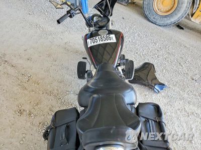 Zdjęcie 6 z 10 samochodu: 2009 YAMAHA XVS1300 A VIN:JYAVP24E09A008816 - miniatura