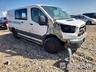 Czwarte zdjęcie samochodu z boku: 2016 FORD TRANSIT T-250 VIN:1FTYR1ZM1GKA47220 - miniatura