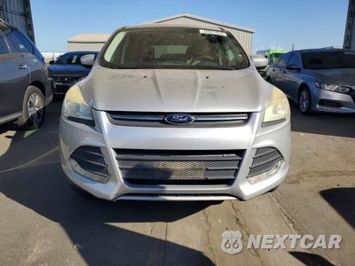 Piąte zdjęcie samochodu w środku: 2016 FORD ESCAPE SE VIN:1FMCU0GX3GUA45453 - miniatura