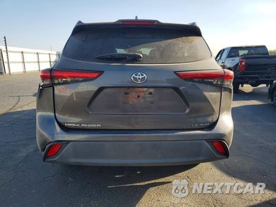 Zdjęcie 6 z 13 samochodu: 2021 TOYOTA HIGHLANDER LE VIN:5TDBZRBH7MS144699 - miniatura