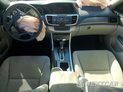 Zdjęcie 8 z 13 samochodu: 2013 HONDA ACCORD LX VIN:1HGCR2F32DA008215 - miniatura
