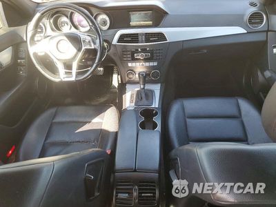 Zdjęcie 8 z 12 samochodu: 2013 MERCEDES-BENZ C 250 VIN:WDDGF4HBXDA796840 - miniatura