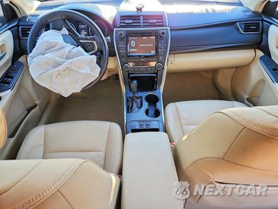 Zdjęcie 8 z 12 samochodu: 2017 TOYOTA CAMRY XLE VIN:4T1BF1FK0HU698079 - miniatura