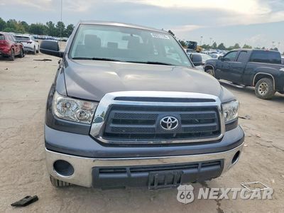 Piąte zdjęcie samochodu w środku: 2011 TOYOTA TUNDRA VIN:5TFUM5F19BX025685 - miniatura
