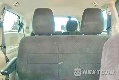 Zdjęcie 10 z 13 samochodu: 2013 DODGE GRAND CARAVAN SE VIN:2C4RDGBG0DR648416 - miniatura