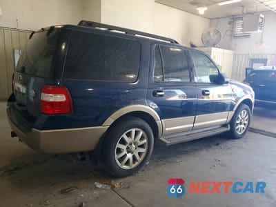 Trzecie zdjęcie samochodu z tyłu: 2012 FORD EXPEDITION VIN:1FMJU1J58CEF34620 - miniatura