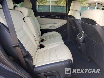 Zdjęcie 11 z 13 samochodu: 2017 KIA SORENTO SX LIMITED V6 VIN:5XYPKDA55HG318034 - miniatura