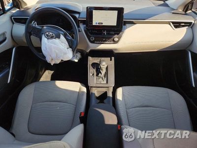 Zdjęcie 8 z 14 samochodu: 2026 TOYOTA COROLLA CROSS L VIN:7MUAAABG8TV170017 - miniatura