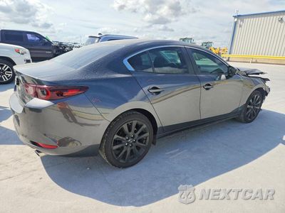 Trzecie zdjęcie samochodu z tyłu: 2026 MAZDA 3 SELECT SPORT VIN:JM1BPABL1T1867083 - miniatura