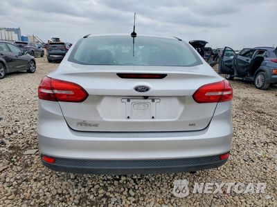 Zdjęcie 6 z 12 samochodu: 2018 FORD FOCUS SE VIN:1FADP3F2XJL292060 - miniatura