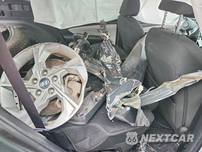 Zdjęcie 11 z 13 samochodu: 2023 HYUNDAI TUCSON SE VIN:5NMJACAE7PH193450 - miniatura