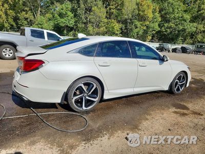 Trzecie zdjęcie samochodu z tyłu: 2019 HONDA ACCORD SPORT VIN:1HGCV1F38KA117717 - miniatura
