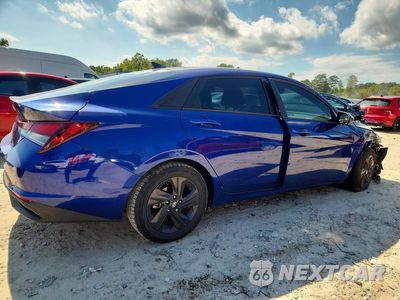 Trzecie zdjęcie samochodu z tyłu: 2021 HYUNDAI ELANTRA SEL VIN:5NPLM4AG8MH041361 - miniatura