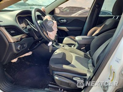 Zdjęcie 7 z 13 samochodu: 2017 JEEP CHEROKEE SPORT VIN:1C4PJLAB8HW669168 - miniatura