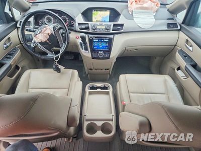 Zdjęcie 8 z 13 samochodu: 2016 HONDA ODYSSEY EXL VIN:5FNRL5H61GB052737 - miniatura