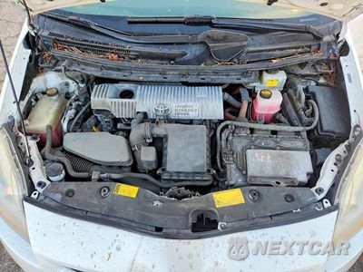 Zdjęcie 11 z 12 samochodu: 2010 TOYOTA PRIUS V VIN:JTDKN3DU1A0117810 - miniatura